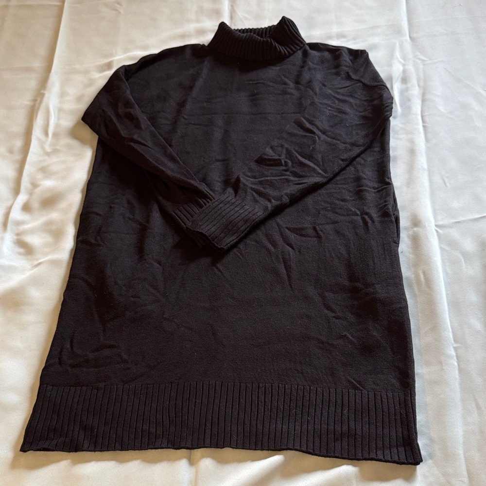 Lululemon, L,Black Turtleneck Sweater Dress